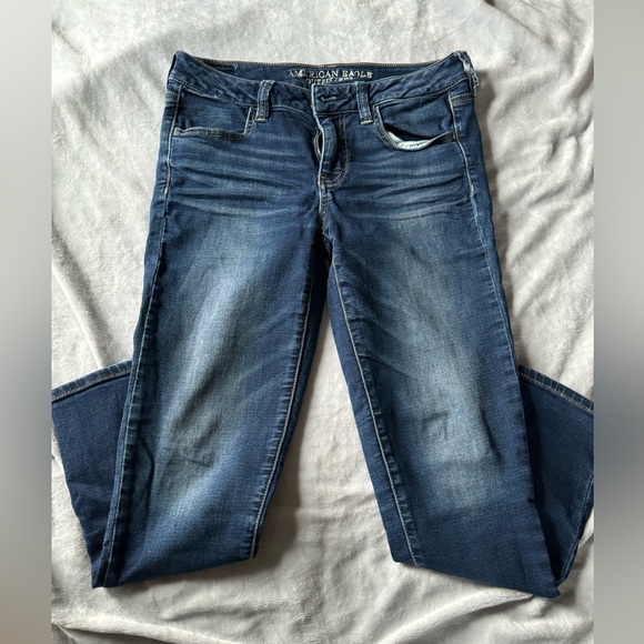 American Eagle - Mid-Rise Super Stretch Crop Jeggings (Capris) - Size 4L - Picture 4 of 6